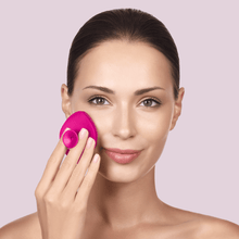 Load image into Gallery viewer, GESKE Facial Brush 4 in 1 Magenta 38
